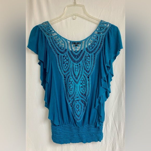 Mandee Ruffle Top - Picture 6 of 6